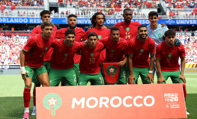 توقعات الذكاء الاصطناعي: من سيتوج بالفوز في قمة البرازيل والمغرب؟