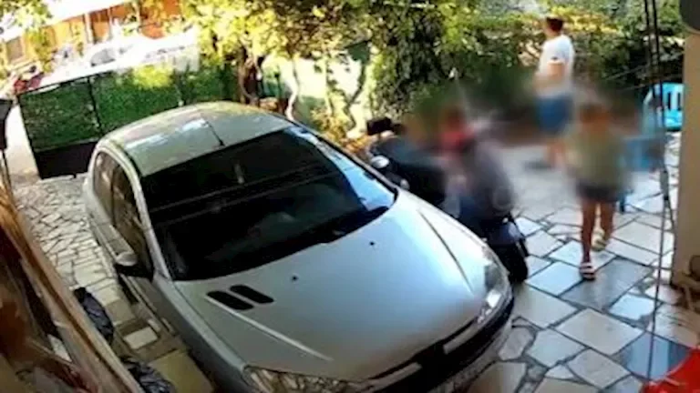 جريمة قتل في تركيا بسبب ضجيج باب حديقة تسفر عن وفاة ووجود بندقية صيد