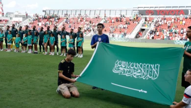 "جماهير وصور وتوقيعات: منظمة الصحة العالمية تفتتح تدريبات المنتخب السعودي"