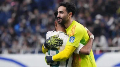 دونيس يثق في العقيدي رغم الإصابة في كأس العالم 2 دونيس يثق في العقيدي رغم الإصابة في كأس العالم