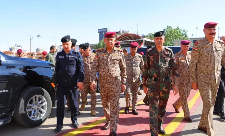 رئيس اللجنة الأمنية العليا يؤكد تأمين انسيابية الزائرين بعاشوراء 1 رئيس اللجنة الأمنية العليا يؤكد تأمين انسيابية الزائرين بعاشوراء