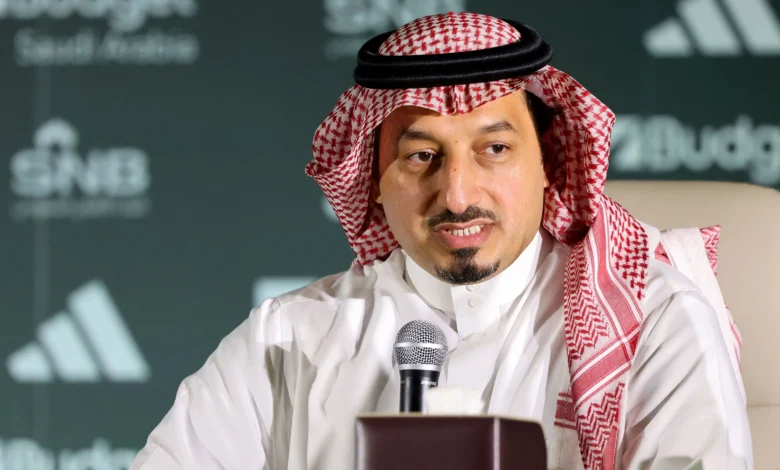 رسمياً.. عاصفة المونديال تؤثر على رئيس الاتحاد السعودي