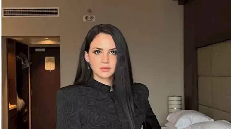 ركين سعد تحتفل مع جمهورها بعرض فيلم "بومة" في مهرجان شنجهاي للمرة الثانية