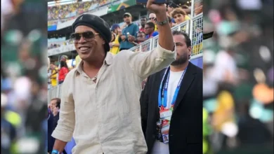 رونالدينيو يعود إلى الملاعب في مفاجأة تاريخية بعمر 46 عاماً 5 رونالدينيو يعود إلى الملاعب في مفاجأة تاريخية بعمر 46 عاماً