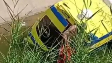 "سقوط سيارة إسعاف في ترعة بأطفيح أثناء محاولة إنقاذ مريض يُصيب الطاقم"