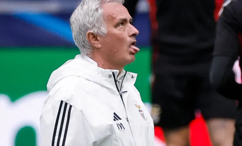 "شلل جزئي يهدد ثورة مورينيو في ريال مدريد"