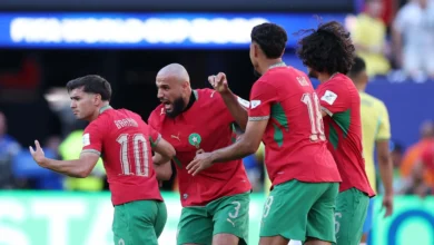 صدام المغرب وهولندا: مواجهة تتجاوز حدود الملعب وتجسد الهجرة والهوية