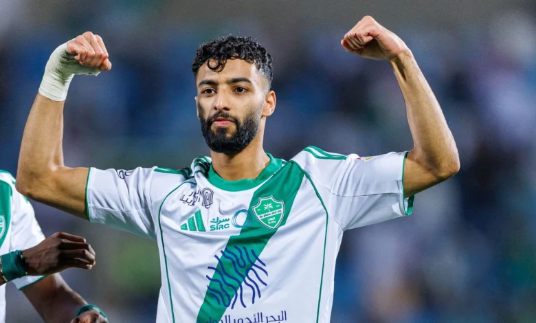 "صورة أبو الشامات تثير الجدل بعد خسارة السعودية: اتهامات بالشماتة"