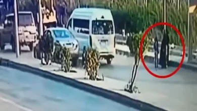 ضبط متهم بدهس أسرة على كورنيش المعصرة مما أدى إلى وفاة الجد وحفيدته