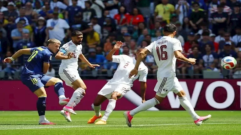 قطر تخسر أمام البوسنة والهرسك 0-2 في كأس العالم