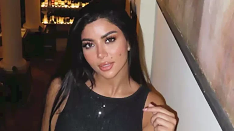 كارولين عزمي تتألق بفستان أسود وتثير إعجاب الجمهور: "أجمل البنات"