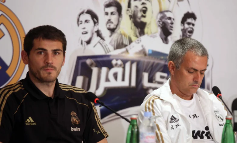 كاسياس يثير الجدل مجددًا حول مورينيو في لعبة المدرب الأفضل
