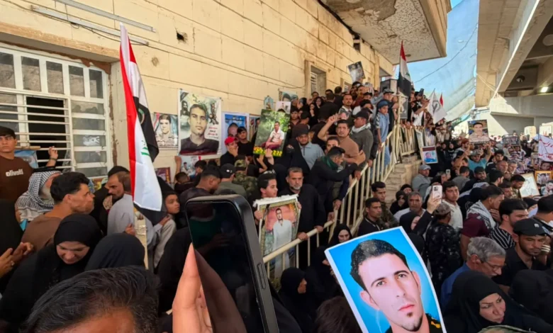 لجنة تخليد شهداء سبايكر: استخراج رفات 1250 شهيداً من ضحايا الجريمة