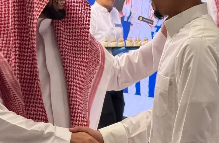 لوتس الوعلان تحتفل بالبطل عبد العزيز الفضيلي بعد تتويجه بلقب بطولة مانيا موتور أوروبا 2026 1 لوتس الوعلان تحتفل بالبطل عبد العزيز الفضيلي بعد تتويجه بلقب بطولة مانيا موتور أوروبا 2026
