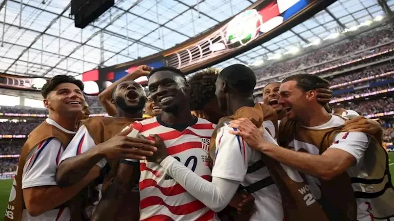 مباراة أمريكا وأستراليا في كأس العالم 0-0.. متابعة لحظية بعد قليل