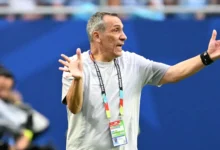 مدرب السعودية الأسبق يثني على دونيس: التعادل مع أوروجواي تحدٍ كبير
