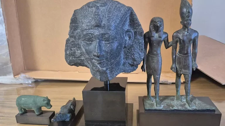 مصر تستعيد أربع قطع أثرية نادرة من الولايات المتحدة الأمريكية