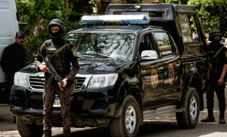مصر.. محامية مشطوبة تتقاضى 1500 جنيه مقابل "تنظيف الأمعاء"!