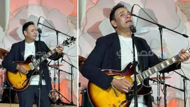 مصطفى قمر يتألق بالغناء والعزف على الجيتار في حفل زفاف مميز