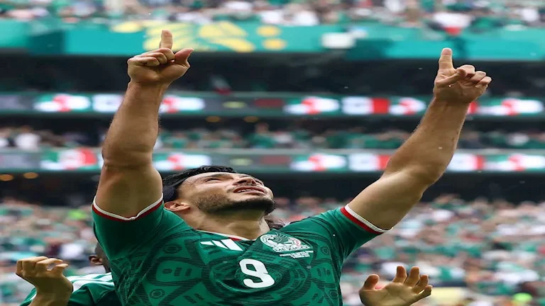 من إصابة إلى هدف في كأس العالم.. تحول مسيرة راؤول خيمينيز نجم المكسيك