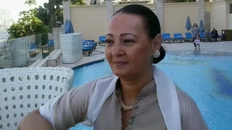 من هي ناتاشا زوجة محمد مرزبان بعد جدل وصية "الملابس البيضاء"؟