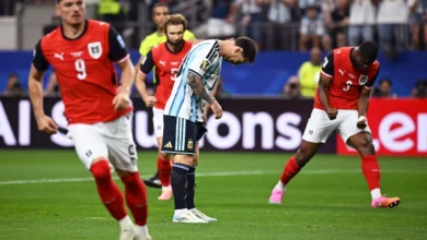 ميسي يفشل في تسجيل ركلة جزاء ويخفق في كسر شراكة الأهداف مع كلوزه