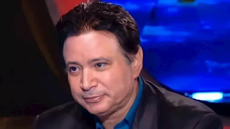 نجل شقيق إيمان البحر درويش يكشف عن تطورات حالته الصحية بعد عودته 1 نجل شقيق إيمان البحر درويش يكشف لمصراوي عن تطورات حالته الصحية بعد عودته