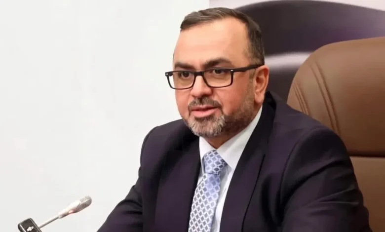 وزير الصحة يوجه بإيقاف عقود الضمان الصحي الجديدة والمنتهية لحين تعديل النظام