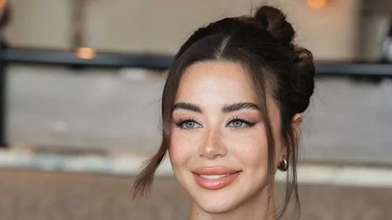يارا السكري تتألق بإطلالة كاجوال أنيقة تخطف الأنظار