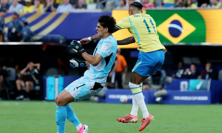 ياسين بونو يسرق الأضواء من نيمار بعد صدمة البرازيل