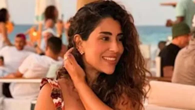 آيتن عامر تتألق بإطلالة صيفية جريئة على شاطئ البحر 2 آيتن عامر تتألق بإطلالة صيفية جريئة على شاطئ البحر