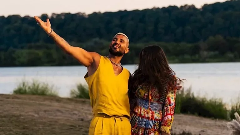 أحمد سعد يتعاون مع ابنته جودي في أحدث أغانيه لأول مرة بالفيديو 1 أحمد سعد يتعاون مع ابنته جودي في أحدث أغانيه لأول مرة بالفيديو