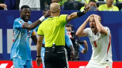 "أرشيفو فار" يكشف تقييم أداء الحكم الأردني أدهم مخادمة في مباراة إنجلترا والكونغو (فيديو)