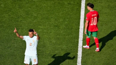 أسطورة هولندا يدعم مبابي بعد مواجهة المغرب ويشير إلى فينيسيوس
