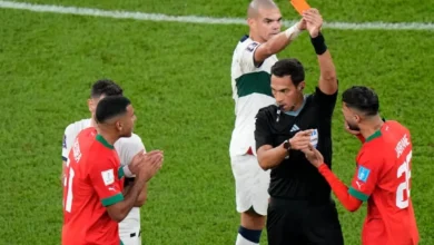 أكثر 10 بطاقات حمراء في مباراة واحدة.. من هو حكم مباراة المغرب وفرنسا؟ 2 أكثر 10 بطاقات حمراء في مباراة واحدة.. من هو حكم مباراة المغرب وفرنسا؟