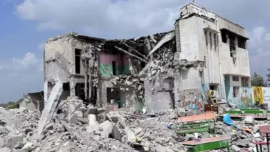 أمريكا تقصف مبنى مدرسة ميناب المحمي منذ 7 سنوات: الأسباب والتداعيات