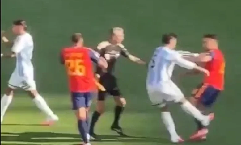 أول إجراء من "الفيفا" عقب الفوضى التي شهدها نهائي المونديال بين الأرجنتين وإسبانيا