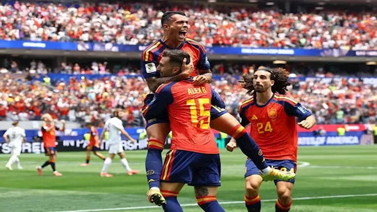 أويارزابال يعلق بعد تأهل إسبانيا إلى ثمن نهائي كأس العالم بثنائية أمام النمسا