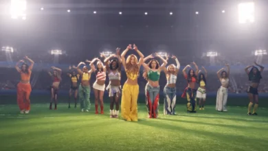 أي النجوم سيضفي الإثارة على نهائي كأس العالم من خلال العرض الأول بين الشوطين؟