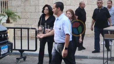 إسعاد يونس وزياد ظاظا يتوافدان إلى عزاء هاني شنودة بحضور نجوم الفن والموسيقى 7 إسعاد يونس وزياد ظاظا يتوافدان إلى عزاء هاني شنودة بحضور نجوم الفن والموسيقى