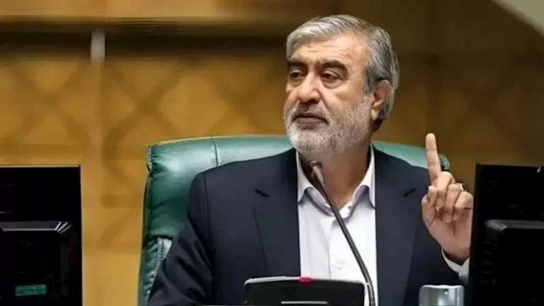 إيران تحذر: أي هجوم على طهران سيقابل برد مناسب ودائم
