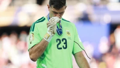 إيميليانو مارتينيز يثير التساؤلات بشأن مستقبله مع منتخب الأرجنتين 2 إيميليانو مارتينيز يثير التساؤلات بشأن مستقبله مع منتخب الأرجنتين