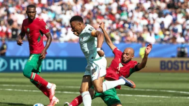 "اتهام حكام مباراة المغرب وفرنسا بالجبن بسبب ركلة جزاء مشكوك فيها" 2 "اتهام حكام مباراة المغرب وفرنسا بالجبن بسبب ركلة جزاء مشكوك فيها"