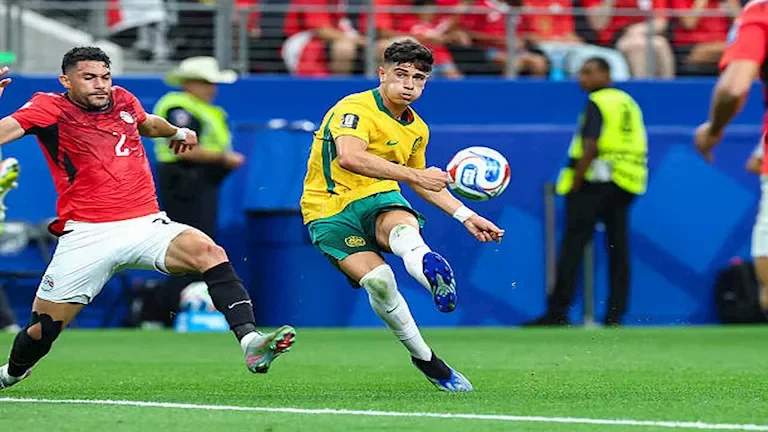 اعتقال لاعب شارك ضد مصر في كأس العالم بتهمة تعاطي الكوكايين
