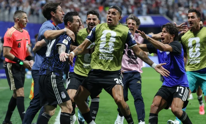الأرجنتين تكرر إنجاز البرازيل "المشؤوم" مع ميسي في النهائي الثاني
