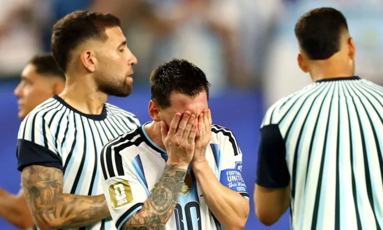 الأرجنتين تواجه تحدياً مفاجئاً أمام الفراعنة