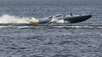 الجيش الأمريكي يعلن انتهاء الضربات ضد إيران باستخدام زوارق مسيرة انتحارية 4 الجيش الأمريكي يعلن انتهاء الضربات ضد إيران باستخدام زوارق مسيرة انتحارية