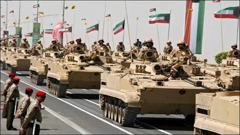 الجيش الكويتي يعلن اعتراض صواريخ باليستية ومسيّرات وسقوط شظايا 1 الجيش الكويتي يعلن اعتراض صواريخ باليستية ومسيّرات وسقوط شظايا
