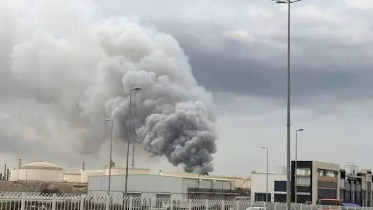 الحرس الثوري الإيراني يعلن استهداف 85 موقعًا عسكريًا أمريكيًا في البحرين والكويت