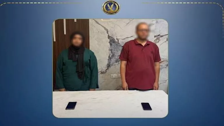 الداخلية تكشف تفاصيل فيديو سيدة إمبابة: هل كان الميكروباص زحمة أم تحرش؟ 1 الداخلية تكشف تفاصيل فيديو سيدة إمبابة: هل كان الميكروباص زحمة أم تحرش؟